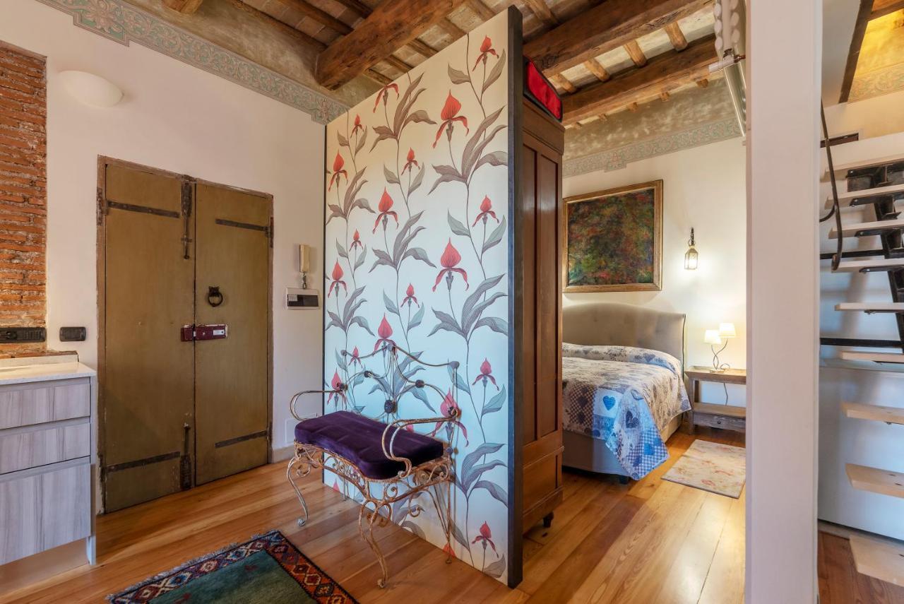 רומא Trastevere Elegant Apartment מראה חיצוני תמונה