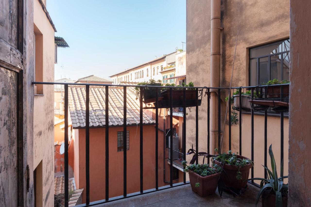 רומא Trastevere Elegant Apartment מראה חיצוני תמונה